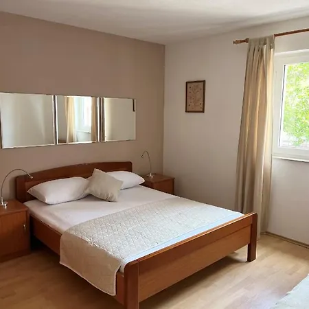 Apartment Araucaria *